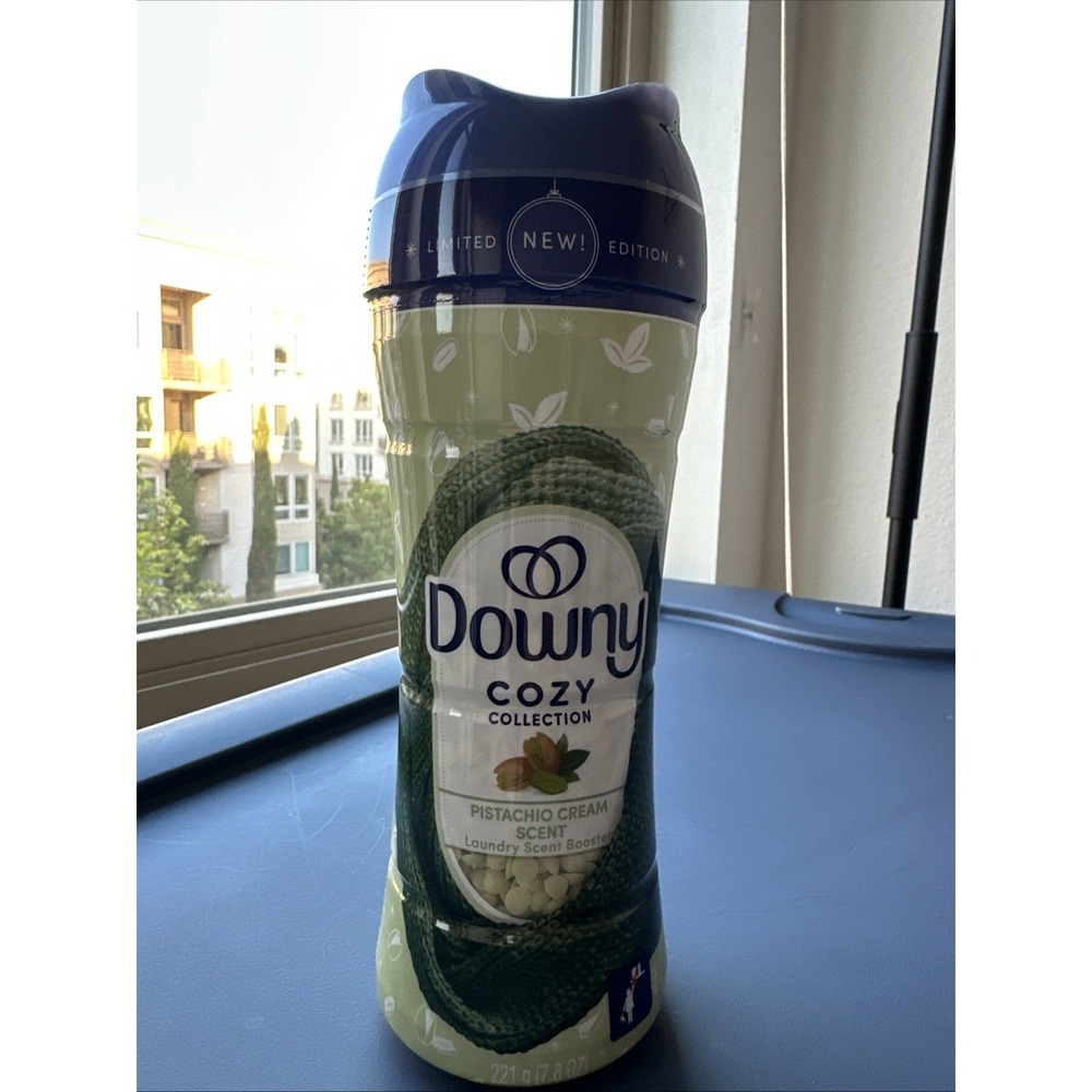 Downy Cozy Collection In-Wash Laundry Scent Booster Beads, Pistachio Cream Scent